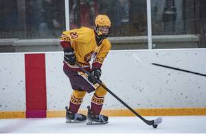 Carousel image 77b0571a70cd1def042b summit hockey 24 25 photos