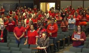 Carousel image febf86 entral ucks school board meeting