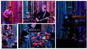 Carousel image d013c42f545f1013062f the band