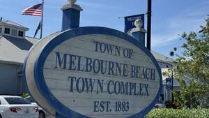 Carousel image 1b4419ea8fabffe9149a town of mb complex sign