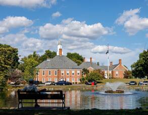 Carousel image 970164 estfield municipal building
