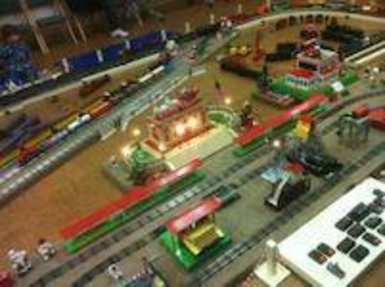 TRAINS3.jpg