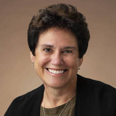 Carousel_image_6d254304e76d77e3dd51_tracy_mitrano