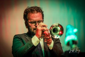 Carousel image 755410be86c81a9be114 trumpet player