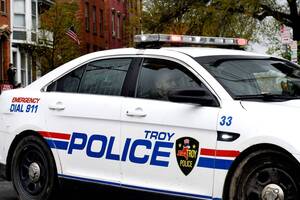 Carousel image c70e04d6247892ef216a troy shooting pic