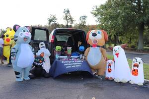 Carousel image d2445bc3346c026e19ad trunk or treat promo 4