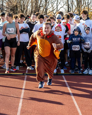 Carousel image 2e66b7ff0b2a9a6c1750 turkeytrot 44