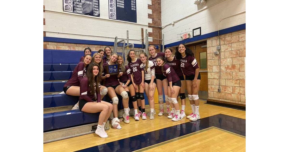 Two Verona Girls Volleyball Players Make SEC AllDivision First Team