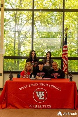 Carousel image 5d85e28430af0f446b23 vj signing2