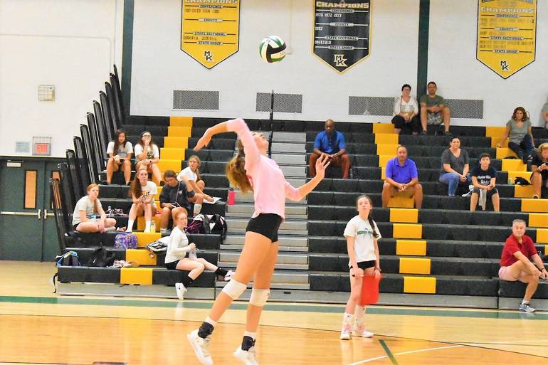 Volleyball Morris Knolls Defeats Morris Catholic, 21 TAPinto