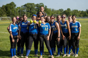 Carousel image c205408e7d56591d9ff0 wams softball