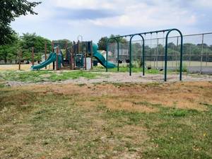 Carousel image a1a99140a2bf154a6b57 willow turn playground update   01