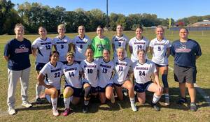 Carousel image bd37287657b502b56df3 women s soccer team