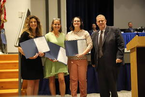 Carousel image e46b0dbf1b59f8e79180 wood ridge teachers of the year
