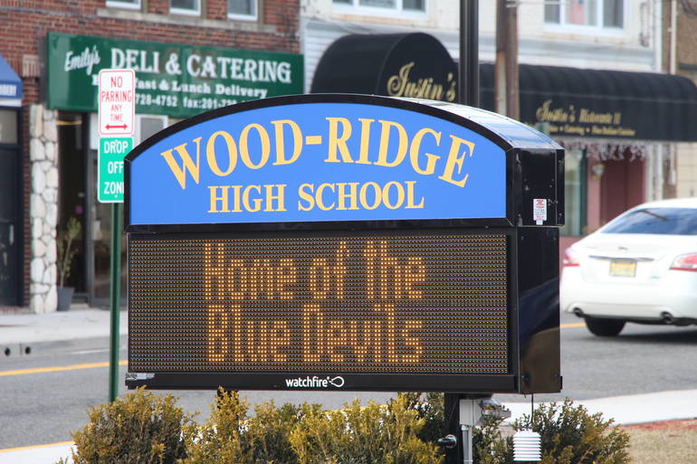 WoodRidge Junior/Senior High School Returns to Remote Classes Due to