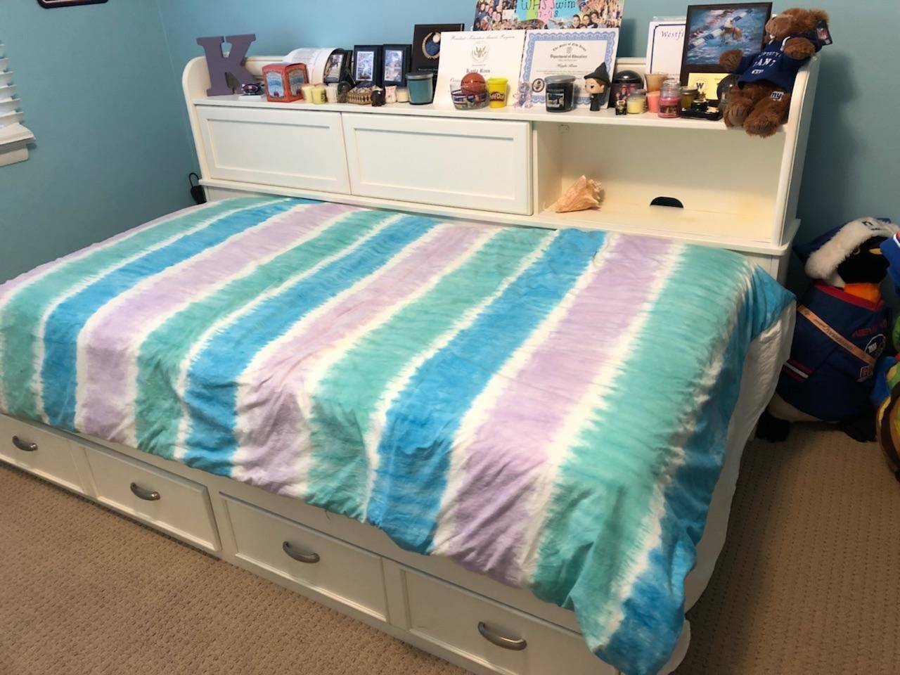 Teen Bed (1)