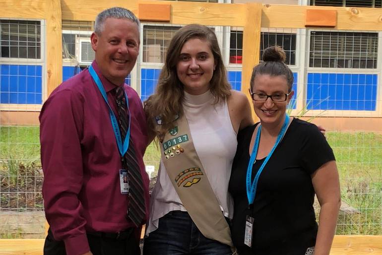 BRHS Senior works with Van Holten Elementary on Gold Award TAPinto