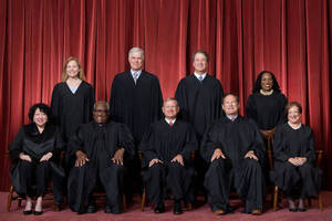 Carousel image 863ed628e8b8c66cfbe5 best crop ffb10879bcd787436b31 2022 roberts court formal 083122 web