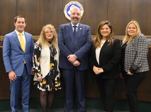 Carousel image d45cdd72000f4c719b35 feff747ac46b62913614 2026