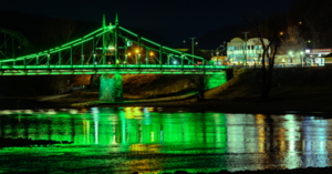 Carousel image f8884ef43faba2aa1d44 best crop e4daaee594f3a9df08ac 2025 biggame bridge eaglesgreen