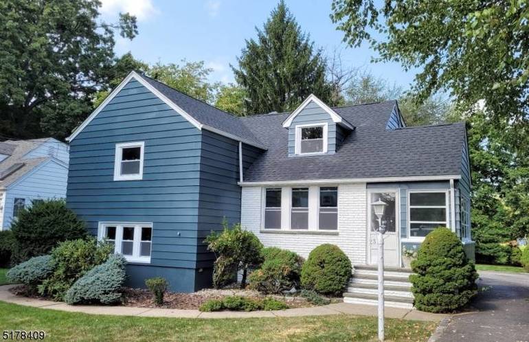 23 Newton Road.jpg