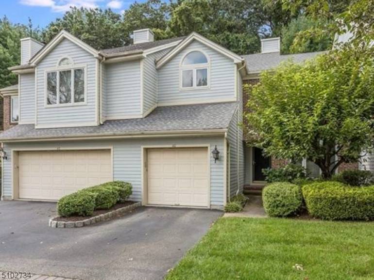 40 Eugene Drive.jpg
