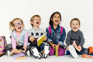 Carousel image 7740a32190165de57650 mini magick20250210 3497759 ovmlw0