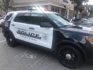 Carousel image 4674a7b7b840775bbf20 27055295430d1994b1ca bayonne police 2