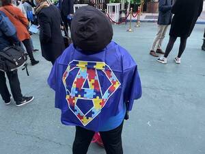 Carousel image 293cef6d3a8f8d36cf62 fbc904cd339a922f8e80 best crop cc588408288438ffaa3e light it blue