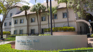 Carousel image clone 1723773 d1877f4730e629dffd57 br cityhall 006