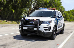 Carousel image 92d7691cf238b27e5498 best crop a2fc7d038c03c9a7373e cc police car 3