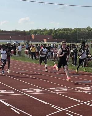 Carousel image 3239d805bb801f4d8298 best crop e4fd80eaddb361dd40e3 cole