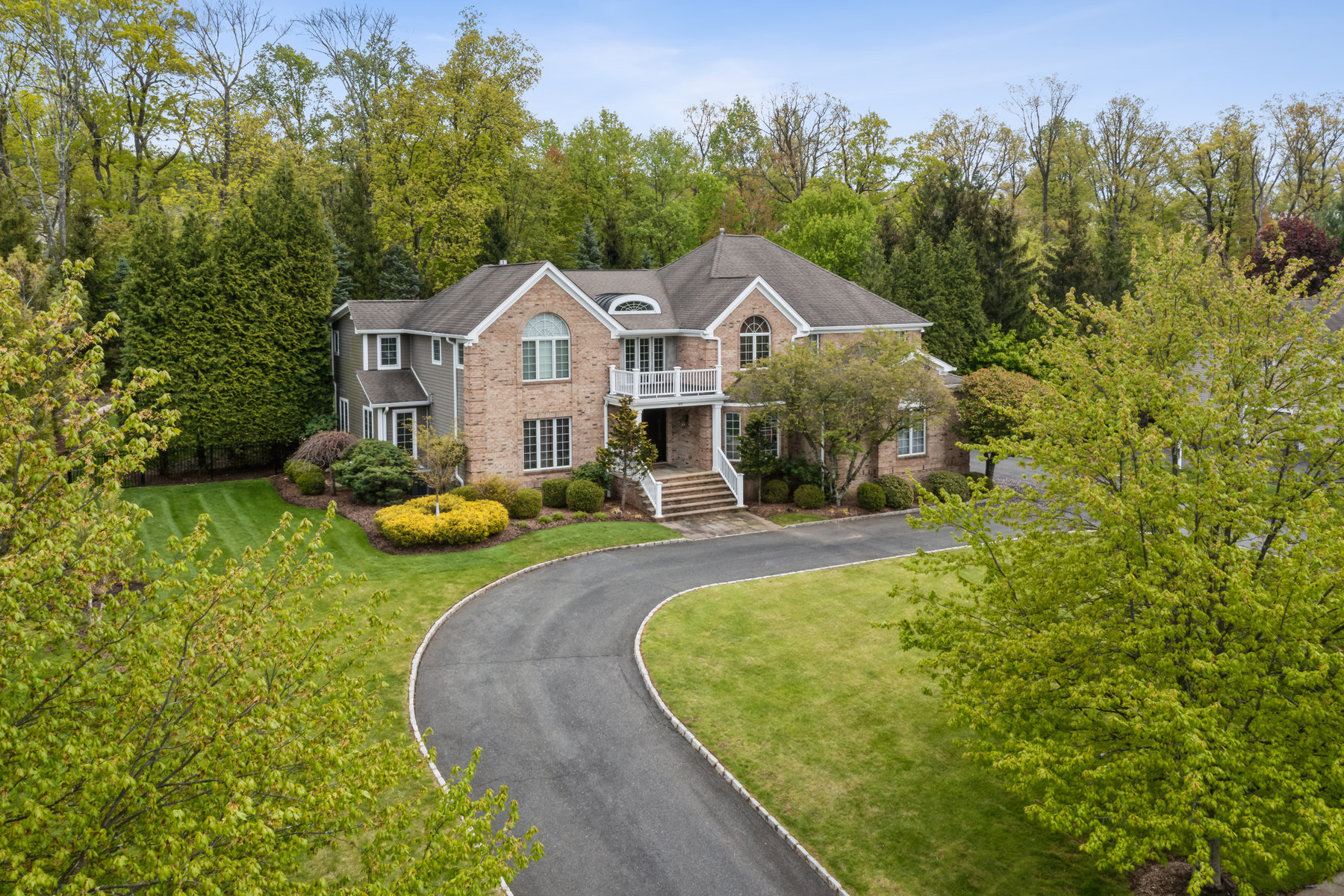 40 Westmount Drive, Livingston 2,695,000 Summit, NJ Real Estate