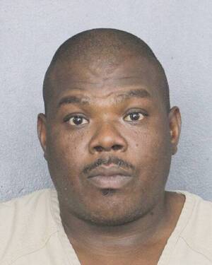 Carousel image 23516de0880510e9f493 best crop f6eac6da6b5aa9e27d1a dandrea johnson mug shot