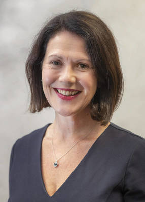 Carousel image 0d2628211ba8a00432ef best crop d218f4e36a25c6028e50 deirdre blaus   rwjuh somerset