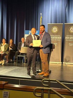 Carousel image d2b0189b3010d4aae3cf best crop 495cc89ce537ad48269e dr. bernardo and congressman josh gottheimer