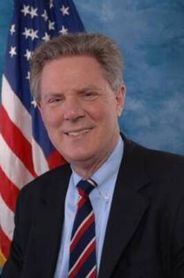 Carousel image 0b34c3ad280962ab3b29 best crop 8397b46b138378e89de1 frank pallone
