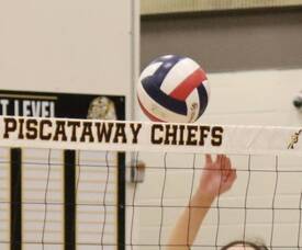 Carousel image b880ec4a34421b3d7213 76e12aaf121738b86ba1 girl volleyball 2024 3 cr district cropped