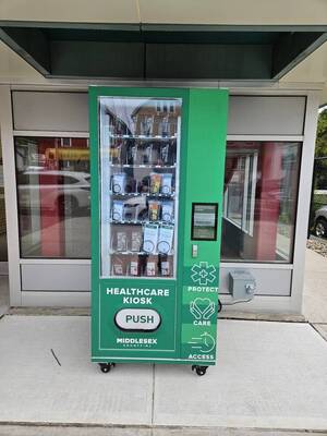 Carousel image 2e60c6e54740ff3023b3 best crop e0699fab1118b03d26b6 healthcare kiosk 81 remsen ave