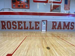 Carousel image 0d180025cfcfb7e105d8 e6f5bc08b4d67f079b49 img 1574