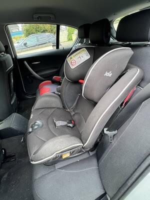 Carousel image 2df68b42cde155d36499 mini magick20241102 3307156 15iz41q