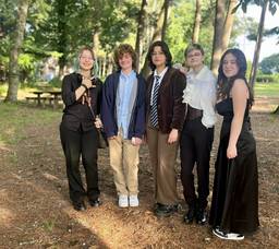 Carousel image 6f79e9a8bc534457e84d mini magick20240605 28807 1atz6lk