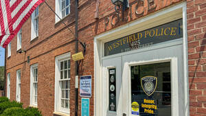 Carousel image 8eee0d estfield olice tation