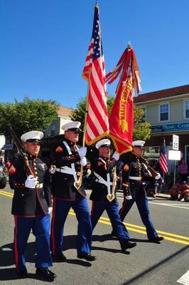 Carousel image b31279126cbb991abf2e best crop ad936942a6c628875e4d best crop 09d7ac2c791dcd48e8b1 john basilone parade 2015 181