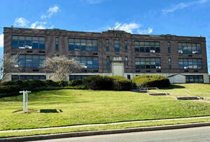 Carousel image 85987c64c3ba0bd5f6a8 d9035e4734048ecba74c lagrande school   may 2024