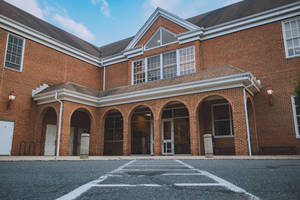 Carousel image 3972c8 estfield emorial ibrary