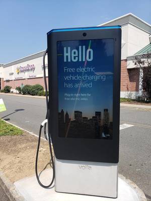 Morris Plains Stop & Shop will Provide Electric Vehicle Fueling Stations to Shoppers
