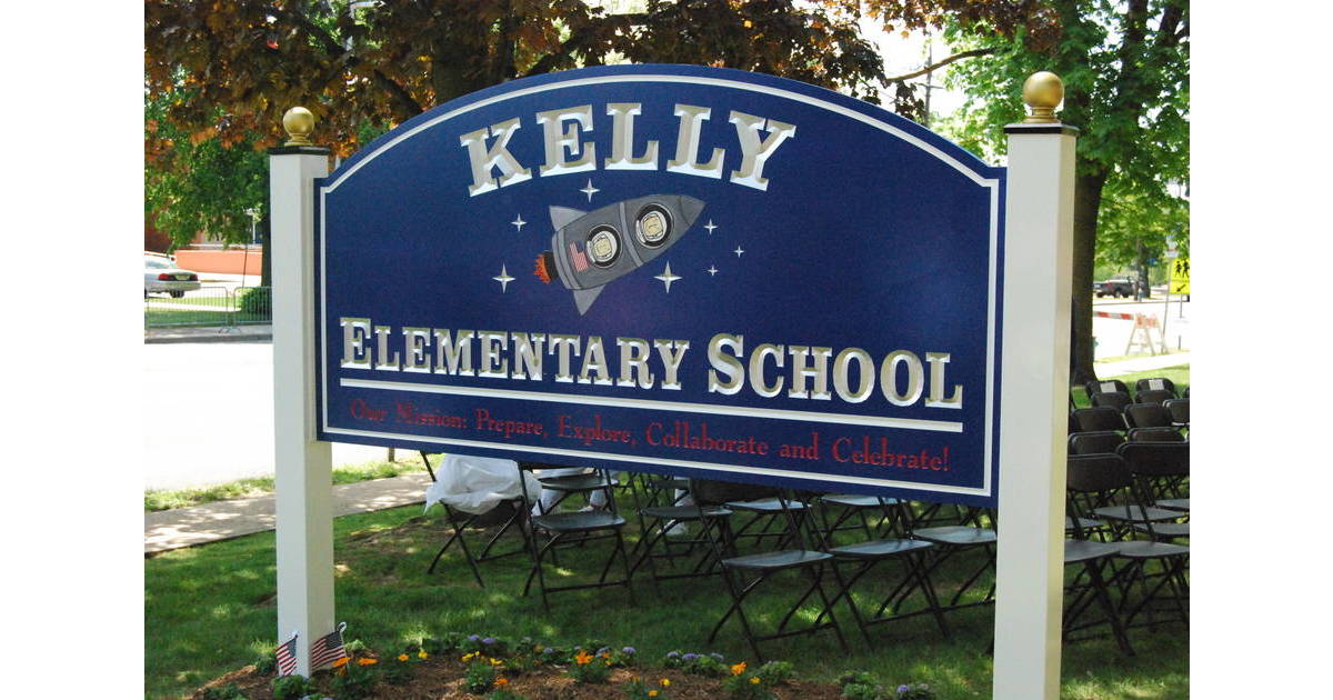 Former Pleasantdale Elementary Renamed Kelly Elementary School After