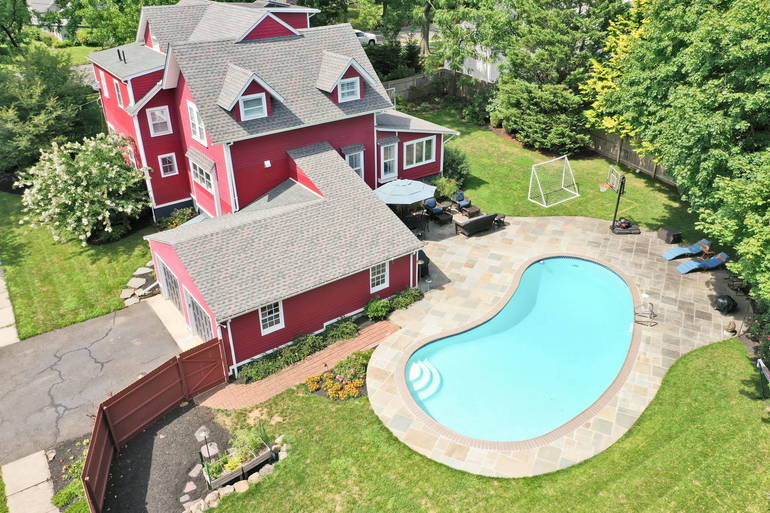 Fabulous heated pool