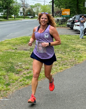 Carousel image 9b75d562846b4b501971 best crop d40dc21dec292a5ed1fa school one fourth grade teacher ellen young is running in the race for casey